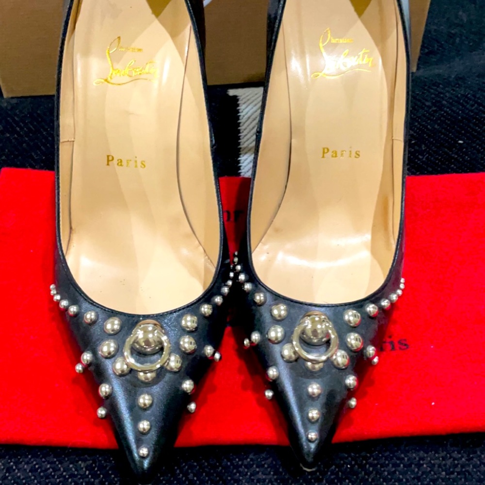 Authentic Christian Louboutin Pumps